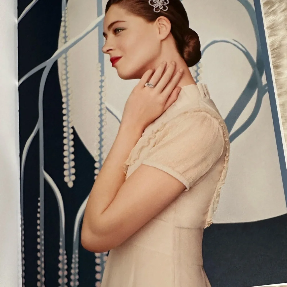 Van Cleef & Arpels White Jewelry Book